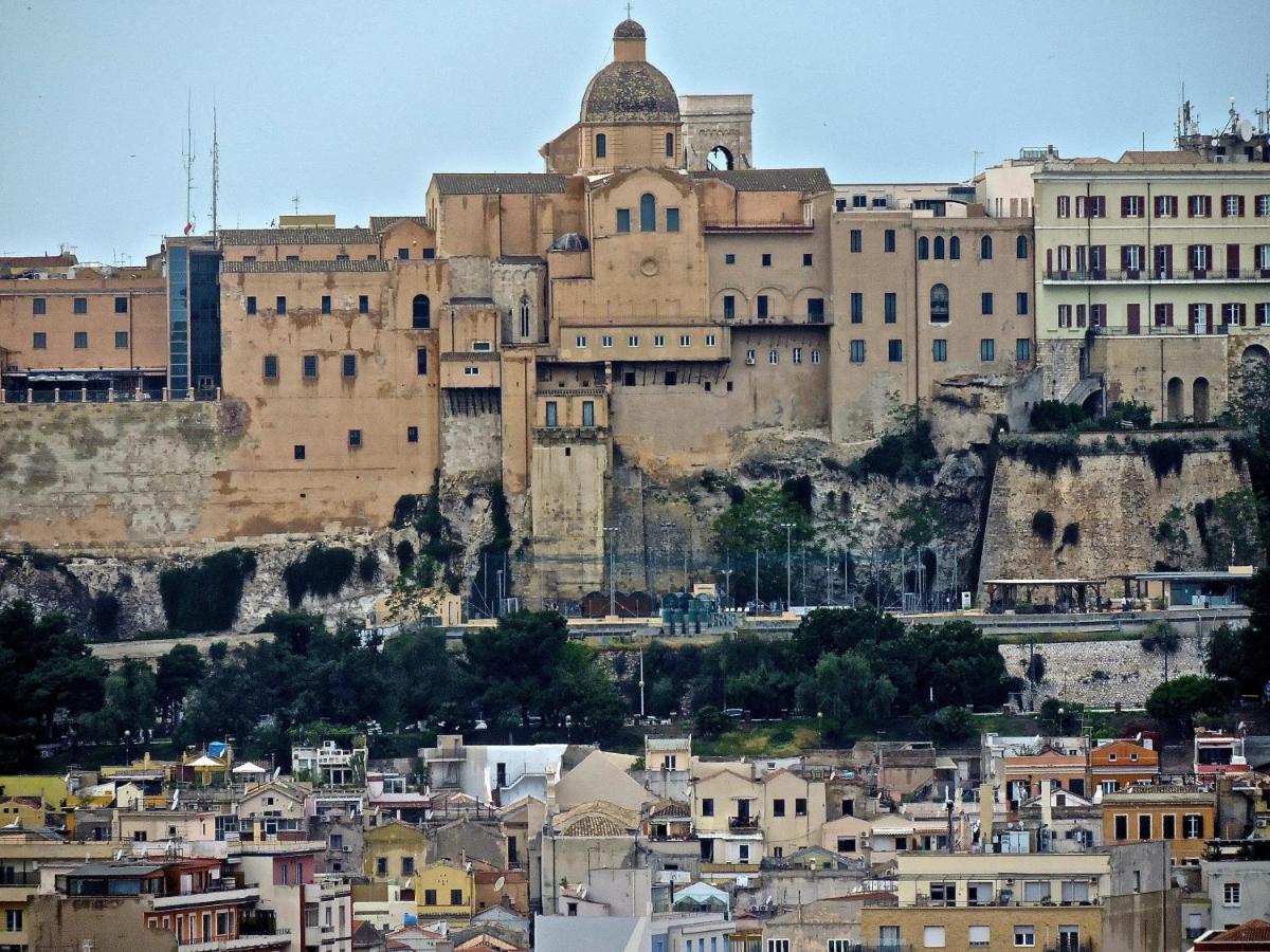 Collegio Suite Cagliari Ngoại thất bức ảnh